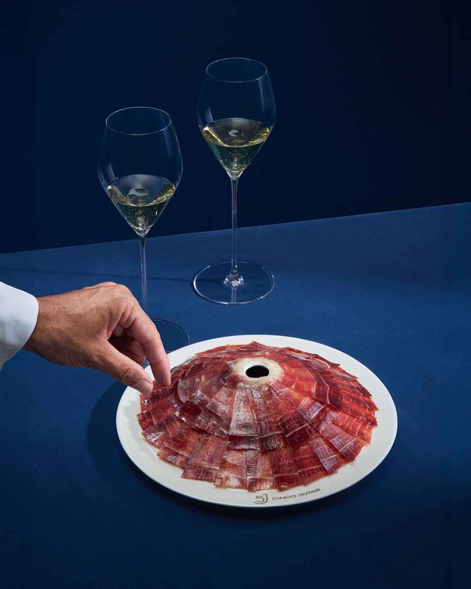 Cắt lát đùi heo muối Iberico 5J