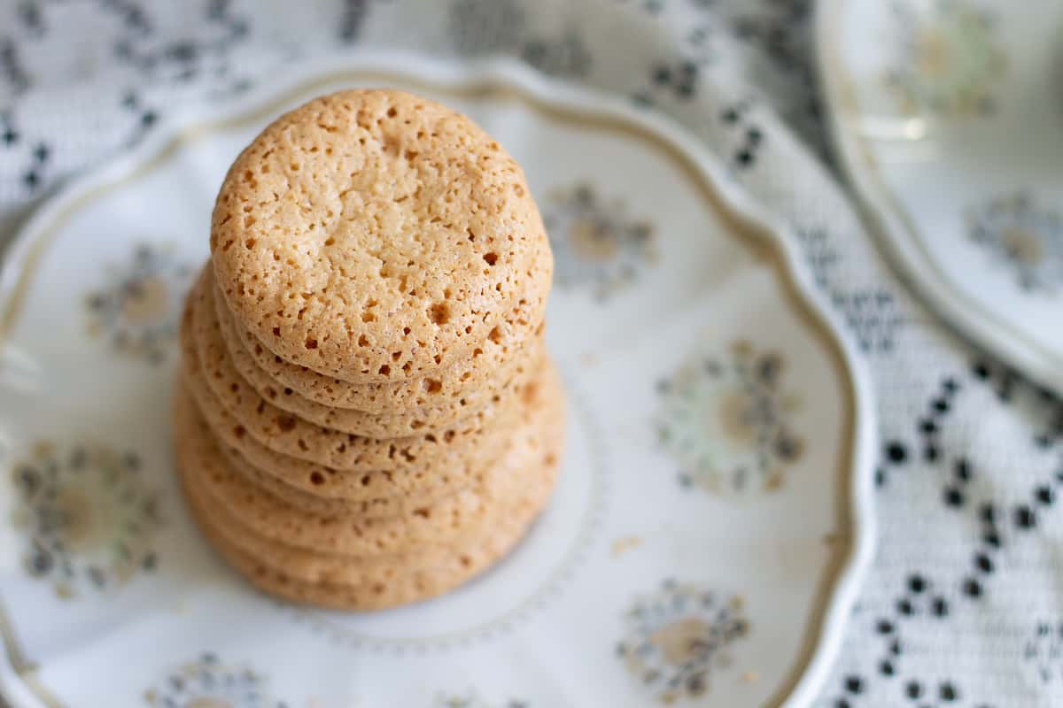 Chiếc bánh Macaron đầu tiên trên thế giới
