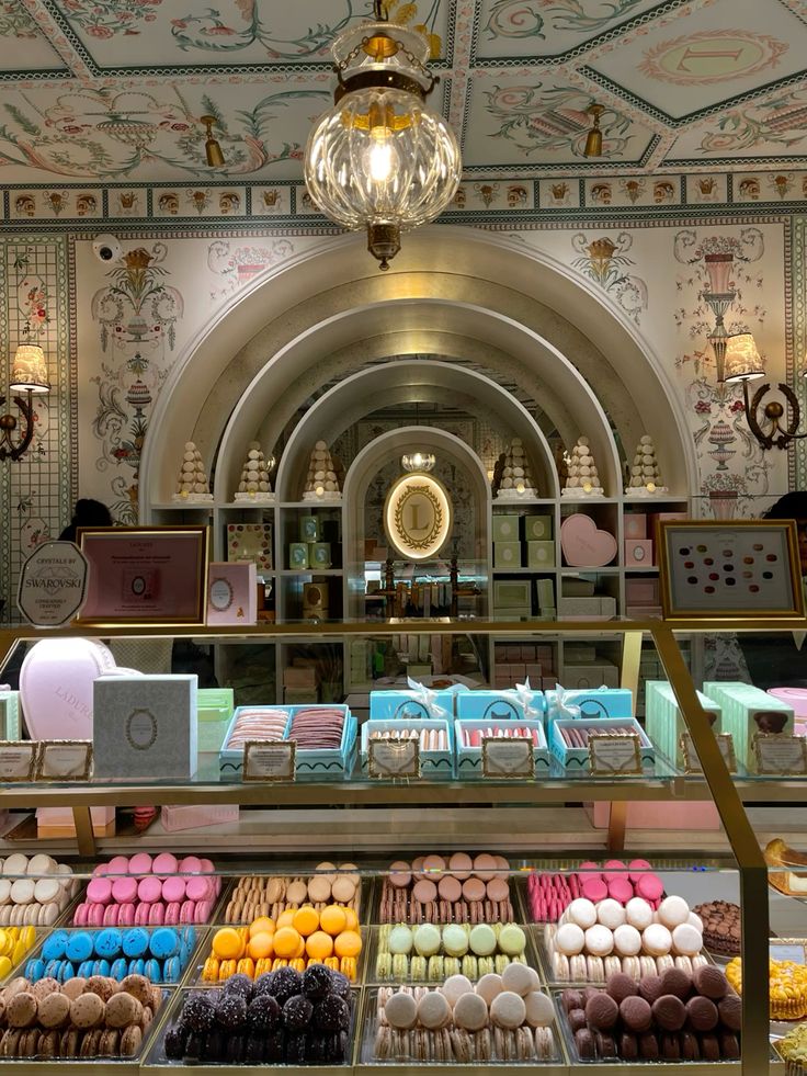 Hộp macaron đẹp ngọt ngào từ Paris